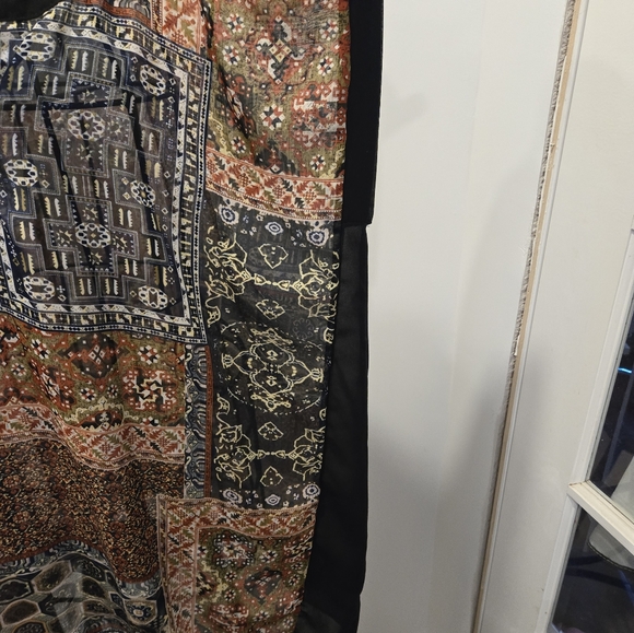 Tunic - Picture 3 of 3